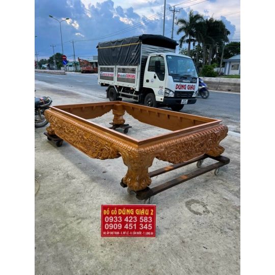 Chân quỳ trạm tứ diện Tùng Cúc Trúc Mai gỗ gõ đỏ VIP