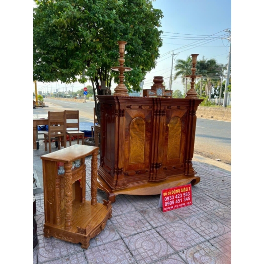 Tủ thờ 15 trụ, bàn thờ ngan 60, chân đèn, kỹ cấm nhan gỗ gõ đỏ  Cần Giuộc Tỉnh Long An.
