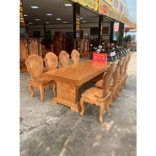 Bộ bàn dài 8 ghế mặt bàn nguyên khối gỗ gõ đỏ VIP