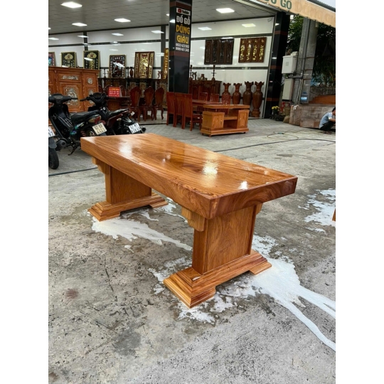 Bộ bàn dài 10 ghế mặt bàn một tấm nguyên khối gỗ gõ đỏ VIP